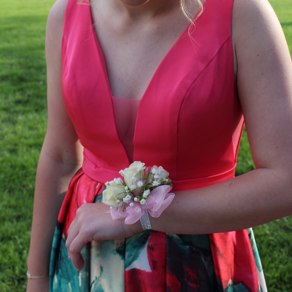 Prom Dress - Picture 3 of 3